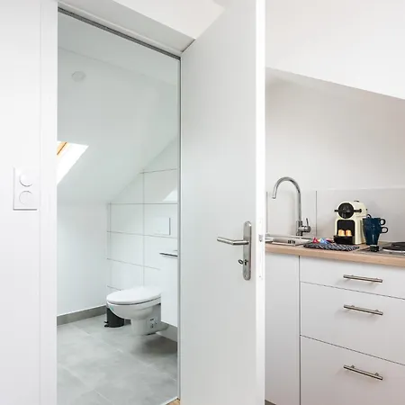 Studio For 2 With View - Close To Huge Park * Париж